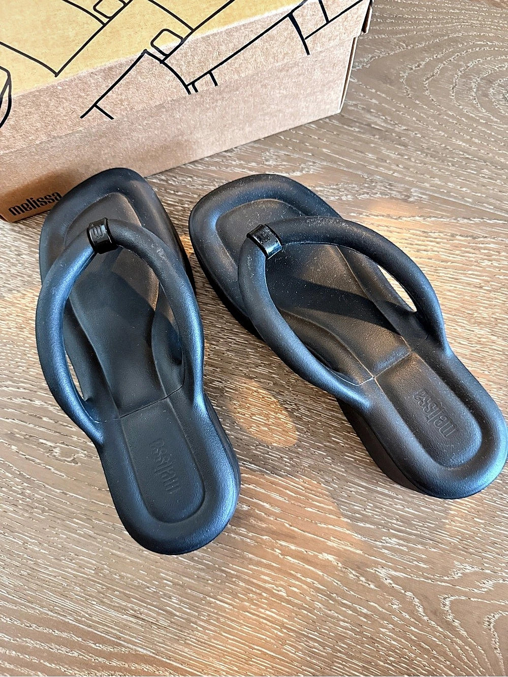 Melissa Free Platform Thong Sandals Black Flat Sandals